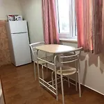 Apartman Artfan Guest Varvara