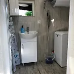Apartman Artfan Guest Varvara