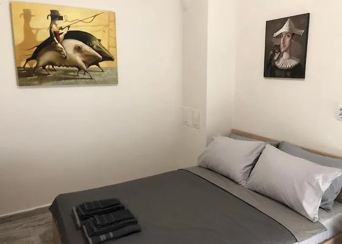 Apartment Artfan Guest *