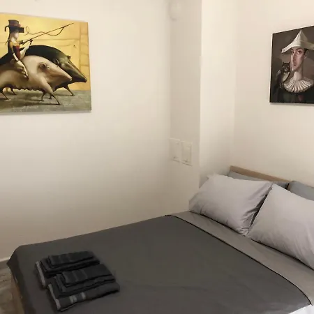Апартамент Art Fan Guest *